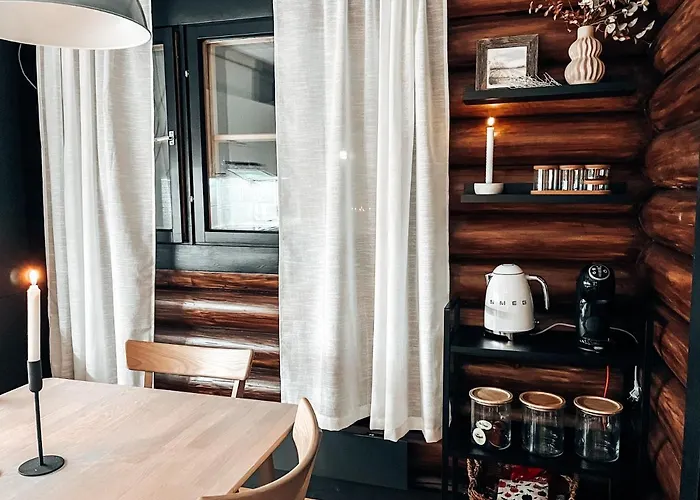 Secret Lapland - Luxury Vieda With Hot Tub *