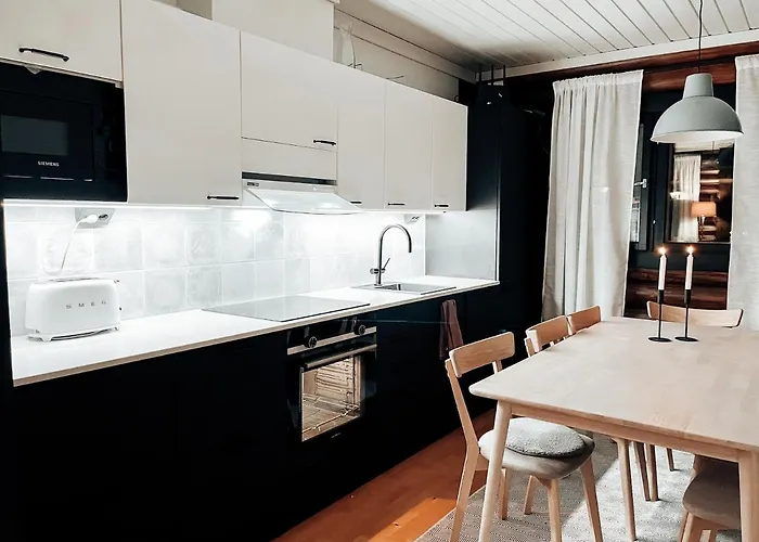 Secret Lapland - Luxury Vieda With Hot Tub Chalet